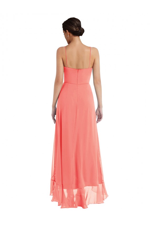 Beste Koralle A-Linien Spaghetti-Träger Scoop Chiffon Lange Brautjungfernkleider